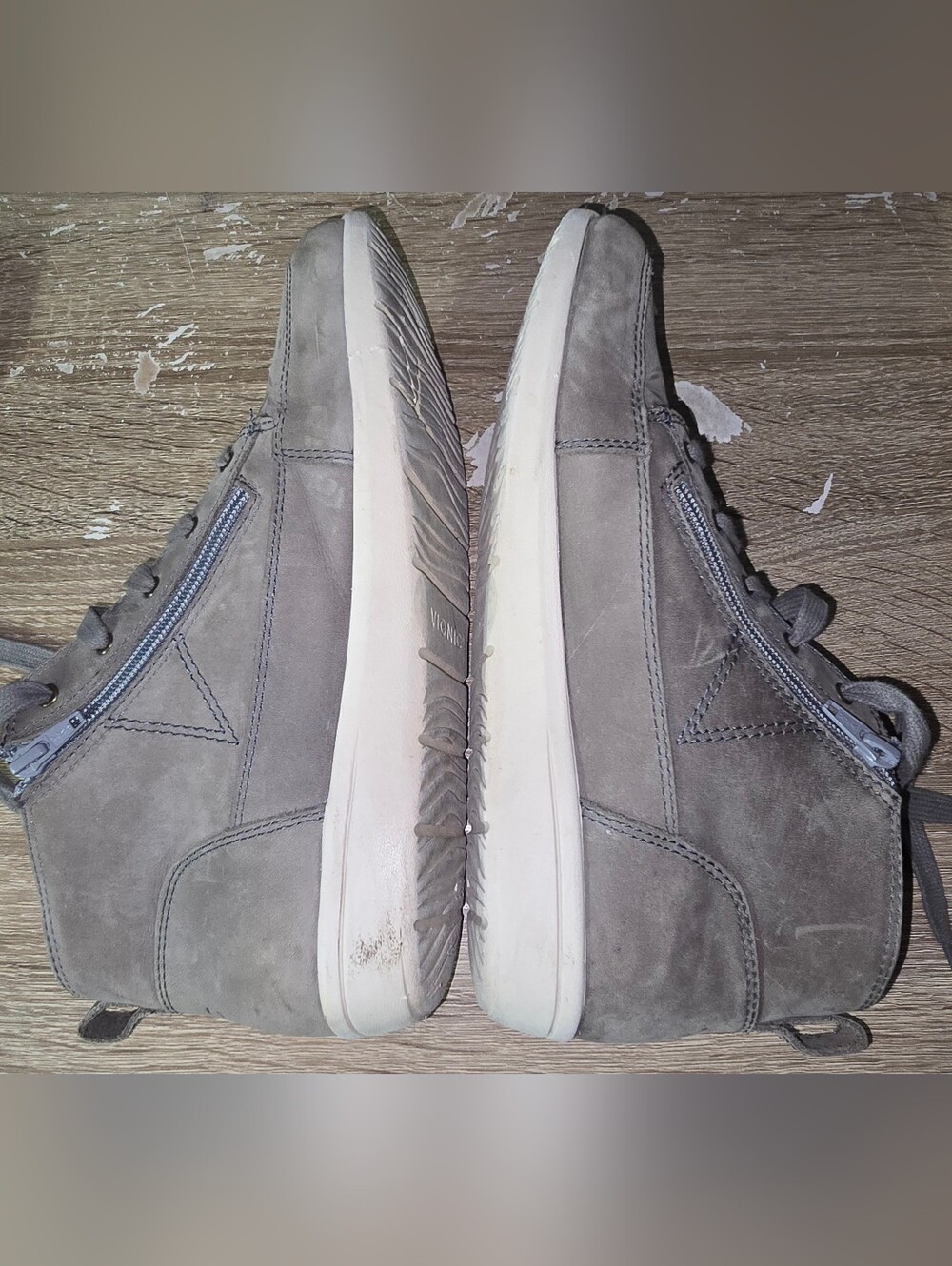 Vionic Shawna Water Resistant Gray Nubuck Leather Sneaker Bootie Shoes Womens 10 - Picture 4 of 14